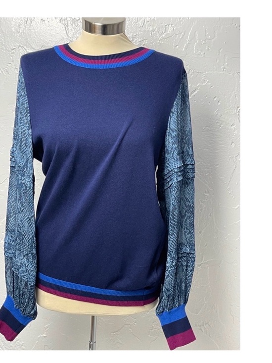Anthropologie Sweaters - Anthropologie Celina Snakeskin pullover M